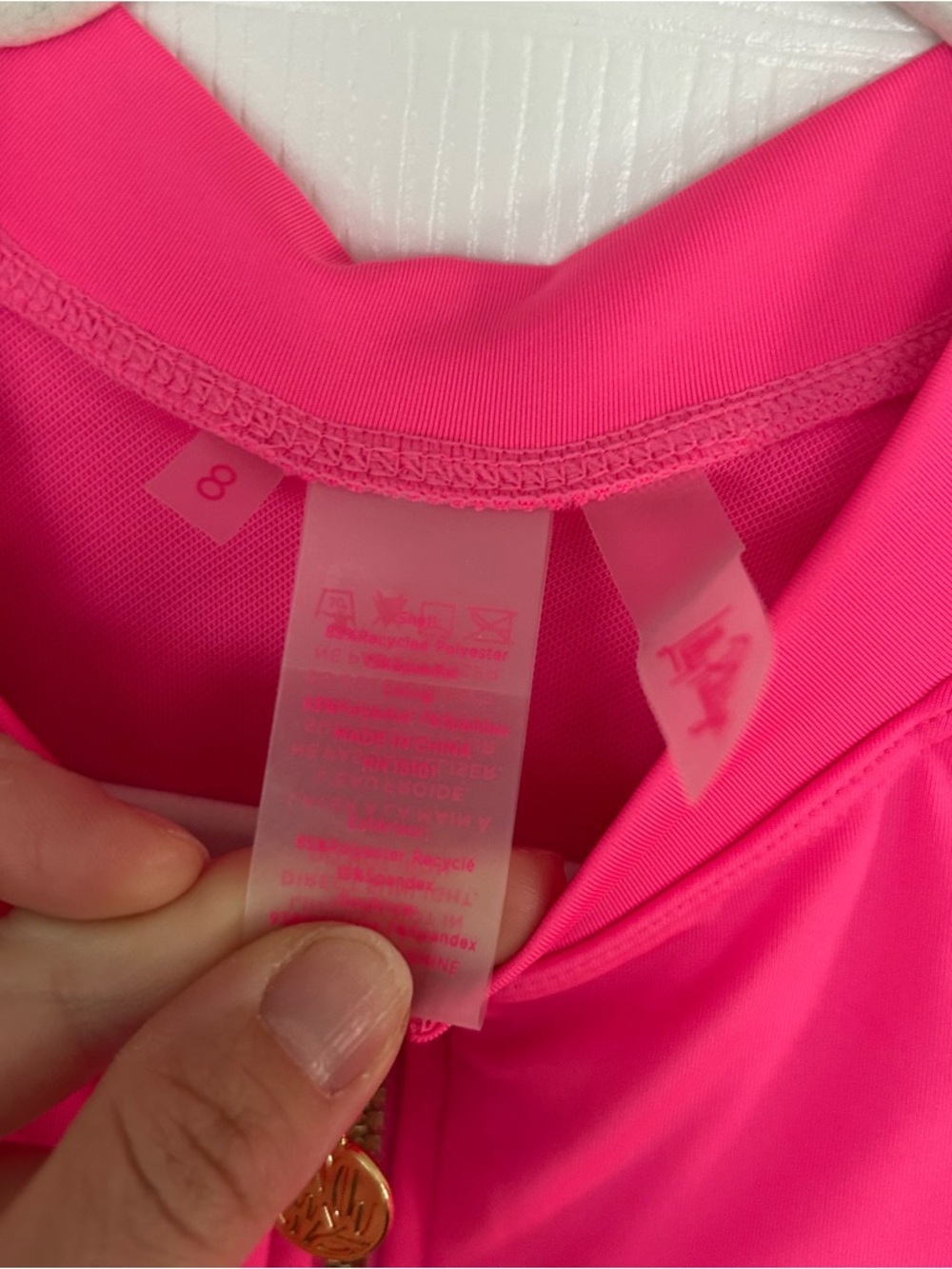 NWOT LILLY PULITZER Nayte Rashguard Swim Top ROXIE PINK -size 8 - Picture 3 of 4